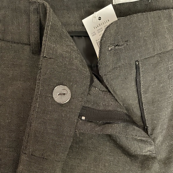 VANHUESEN Straight Leg Grey Dress Pants NWT - Picture 4 of 6
